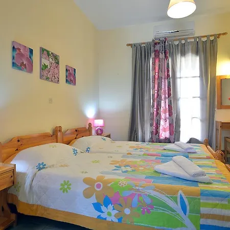Feeloxenia Corfu Apartments Akharavi Chambre photo